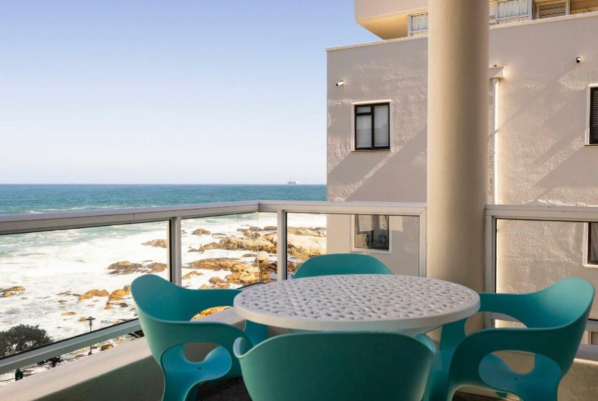 Bantry Beach Luxury Suites Cape Town Exterior photo