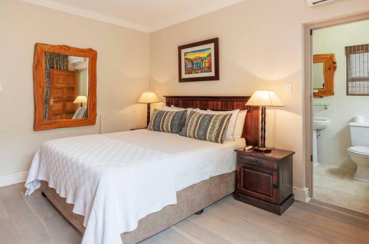 Bantry Beach Luxury Suites Cape Town Exterior photo
