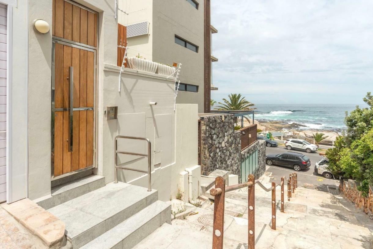 Bantry Beach Luxury Suites Cape Town Exterior photo